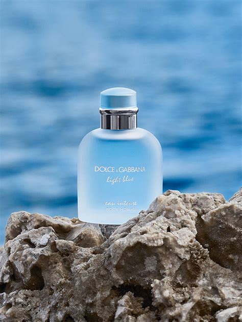 light blue pour homme eau intense